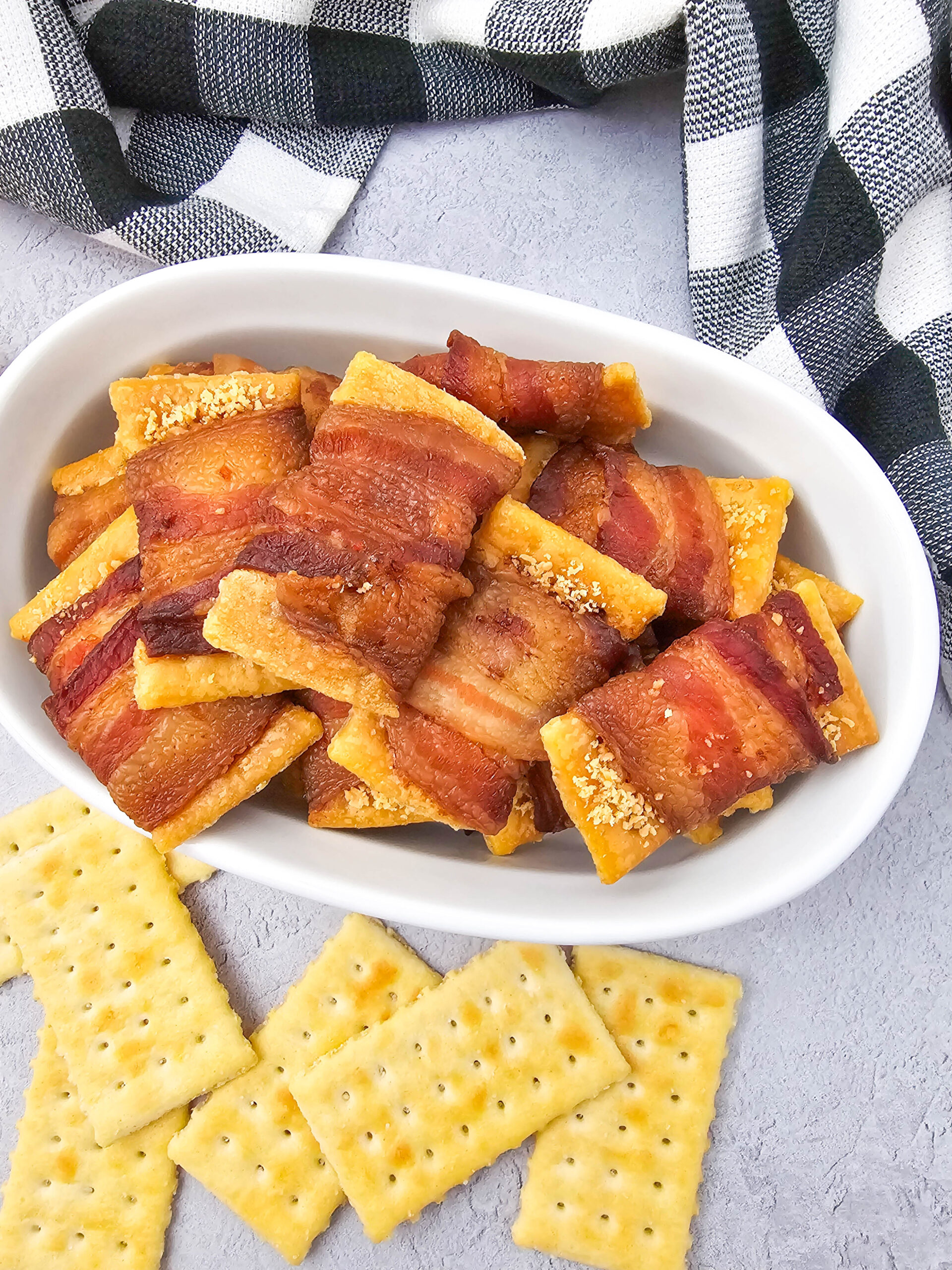 Bacon wrapped crackers